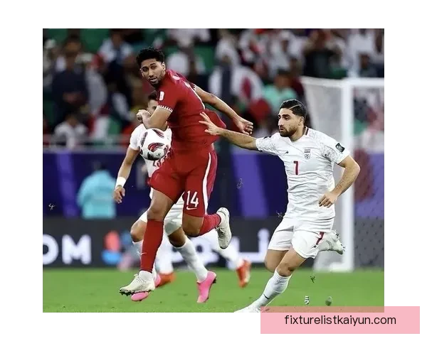 贾汉巴赫什表现稳健，未来在足球领域备受期待