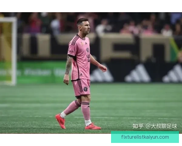 梅西承担新角色，球队领导能力持续被关注赛季挑战色