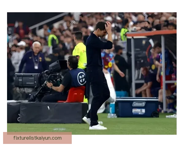 阿隆索教练生涯持续提升，战术风格逐步展现独特竞争力