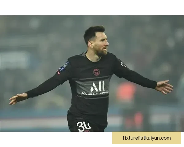 帕雷德斯远射威胁大，引发对其比赛表现的关注与讨论